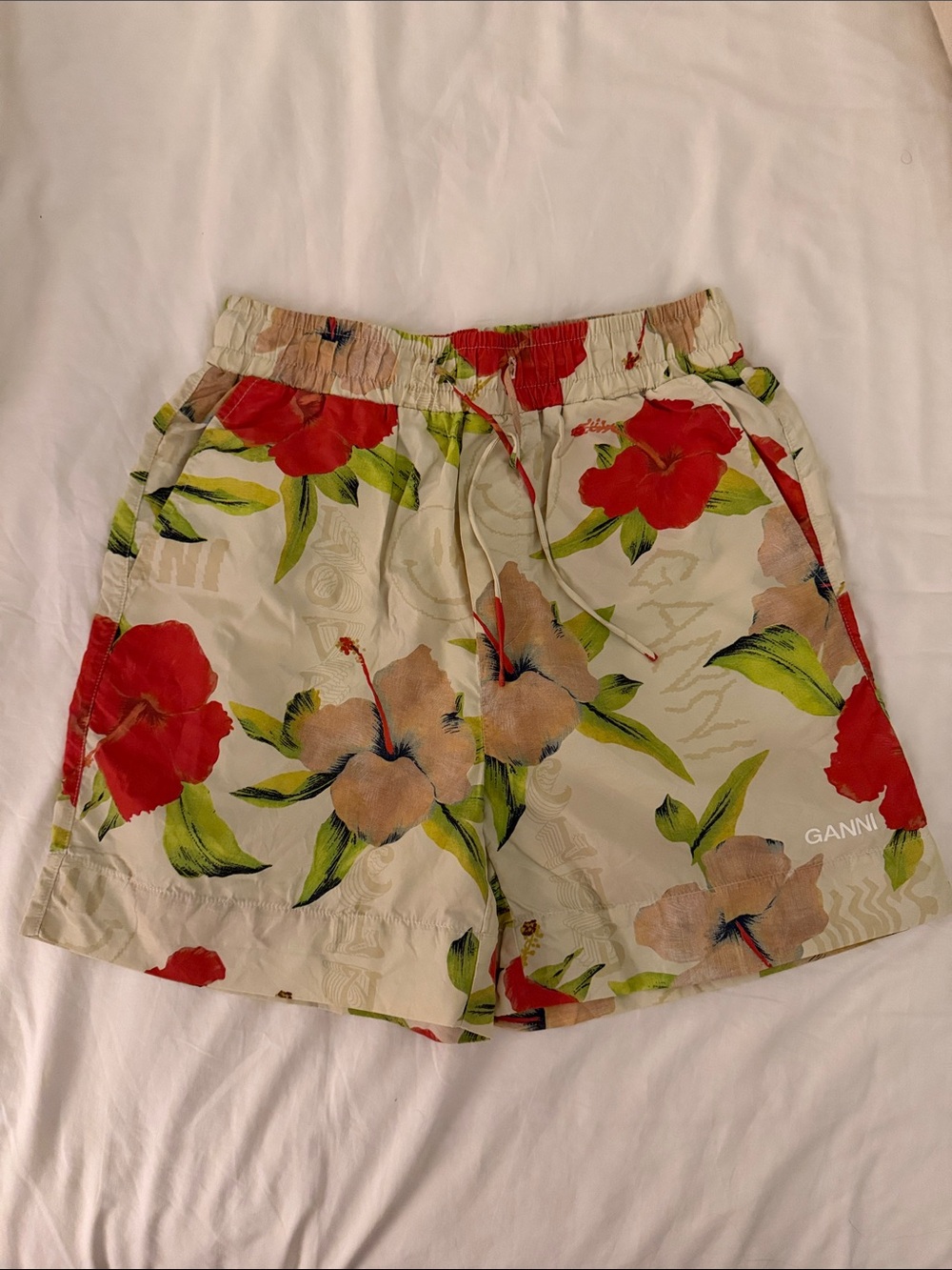 Ganni Hibiscus Floral Surfer Shorts Key Lime | IT36, US4